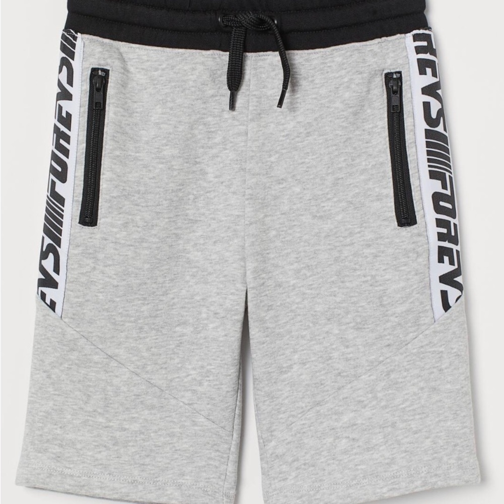 Boys‎ H&M Gray FOREVER Athletic Shorts with Zipper Pockets - Activewear-12/13 sz